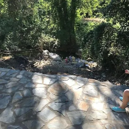 La Cabieda - Junto Al Rio Canamares - Ideal Grupos Y Familias * Chilluevar